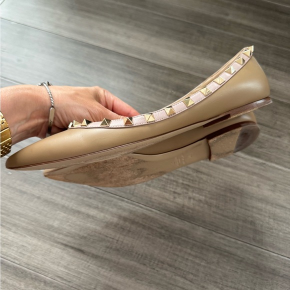 Valentino Rockstud Flats - Picture 7 of 8